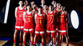 12分钟5分3帽！中国男篮16岁天才首秀：全美第30在国青打替补