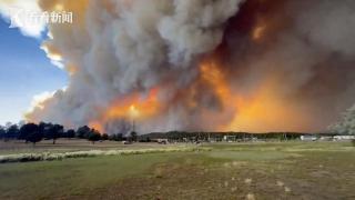 美国新墨西哥州林火持续燃烧5天 仍未受控