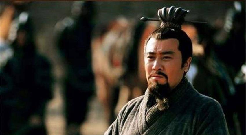 刘备之前还有一位猛将可以媲美 “五虎将”，他是谁呢