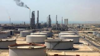 沙特、俄罗斯分别宣布石油减产新措施