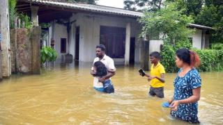 斯里兰卡极端天气造成12人死亡