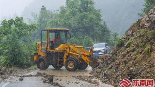 三明：强降雨侵袭致道路中断21处，15处已抢通