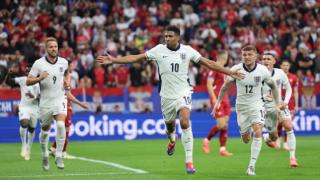 英格兰1-0击败塞尔维亚，星光熠熠但隐患重重