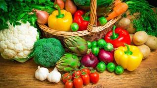 夏天这 5 种蔬菜不建议购买，没有营养还伤身体，菜贩都不吃