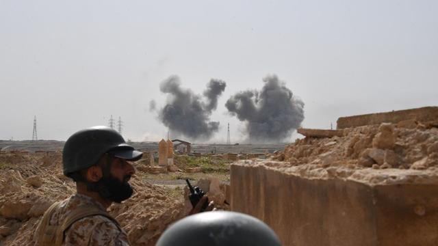 伊斯兰国武装分子恐怖袭击致20人死亡