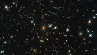 从费米悖论到黑暗森林，宇宙中2万亿个星系，人类是唯一的？