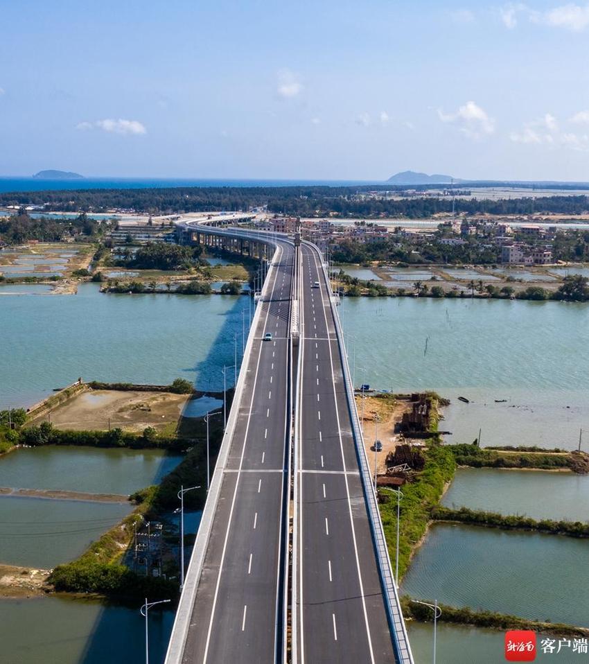 瞰海南：航拍万宁港北大桥 已实现功能性通车