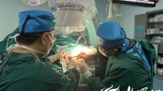 广饶县人民医院创伤骨科挑战高龄极限 精准施治 手术顺利完成
