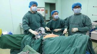 济宁三院腔镜甲状腺手术，实现颈部“无痕”