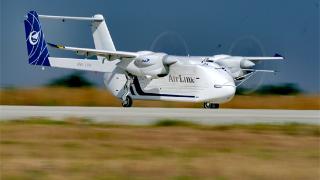 HH-100航空商用无人运输系统验证机首飞成功