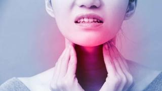 喉咙反复不舒服？提醒：若同时伴有3个异常，或与咽喉炎有关！