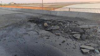 克里米亚地区领导人称乌军打击当地一座大桥