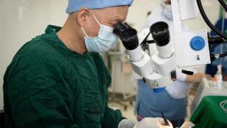 中国医疗队在桑给巴尔开展“光明行”白内障手术周活动