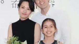 梁咏琪8岁女儿正面照曝光，网友：像爸爸