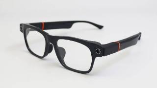 solos推出自带相机的airgovision智能眼镜