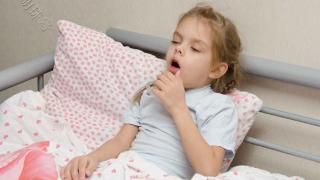 小孩咳嗽，很可能与以下6个原因有关，科普下小知识