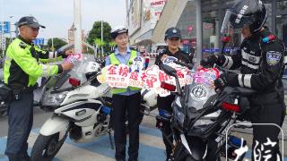芜湖公安特别添置10辆“铁骑”护航中高考