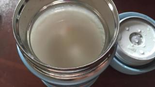 轻松几步，自制美味酸奶：五种方法与专家级小贴士