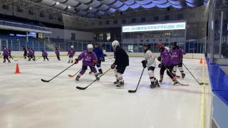 北京市青少年冰球队选拔开启，超900人报名创历年新高