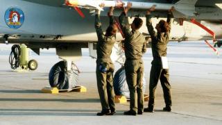 美军重启冷战时期空战竞赛，释放什么信号？