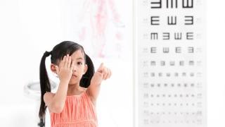 如何选择适合孩子的护眼灯？家长必看！