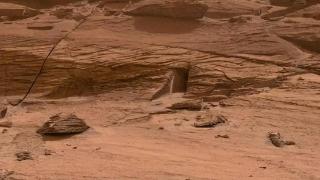 火星或许真的存在生命？探测车发现“不明物体”，难道是外星生命