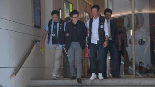香港警方拘6人涉串谋诈骗涉及逾10亿港币 李家超：非常关注
