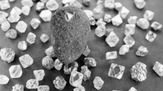 中国香港的俄罗斯钻石采购量增长14倍 增至5.27亿美元创新