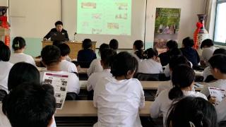 威海景义外国语学校组织开展出国留学知识说明会