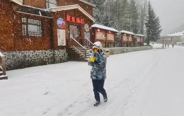 龙江森工大海林业局雪乡景区再降瑞雪，喜迎八方来客