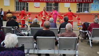 阜阳市李兴镇举行庆祝建国74周年文艺联欢慰问演出