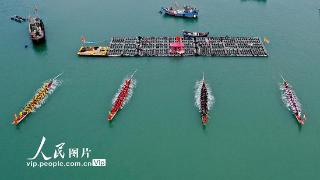 福建福州：海上赛龙舟