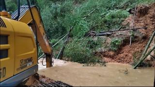 黄山市屯溪全力应对新一轮强降雨，守护城市安全