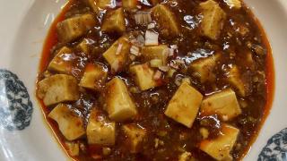 麻婆豆腐：麻辣鲜香的味蕾盛宴
