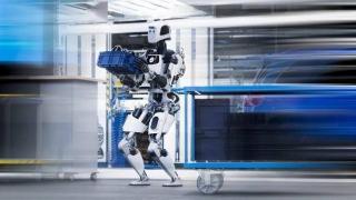 奔驰与Apptronik合作 探索仿人机器人在工厂的应用
