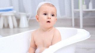 宝宝洗澡别过度！这三个部位清洁需谨慎，过度清洗反而伤娃
