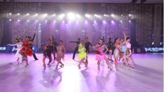 全国青少年体育舞蹈俱乐部公开赛城市分站赛（株洲站）举行