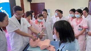 惠东县妇幼保健院帮扶医师谢长：保障医疗安全，提升麻醉技术水平