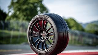 搜狐汽车全球快讯｜最富运动性的民用胎 倍耐力推出半热熔胎P Zero Trofeo RS