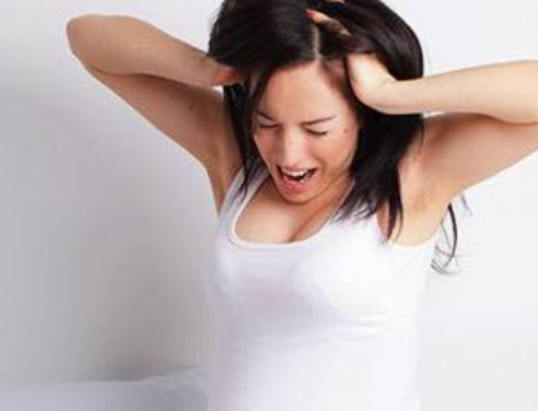 孕晚期时，孕妈不适合做哪3个小动作