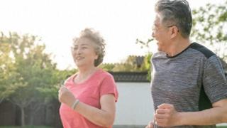 中老年人跑步，是运动还是伤害？