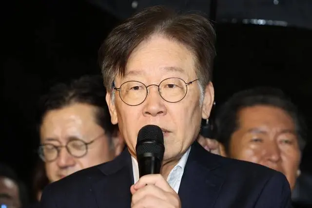 韩媒：韩国法院决定不予批捕李在明，执政党紧急开会讨论对策