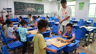 三亚举行少年儿童围棋交流赛 550余名棋手同台竞技