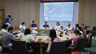 中国科学院水生生物研究所白鱀豚馆迎来新生长江江豚