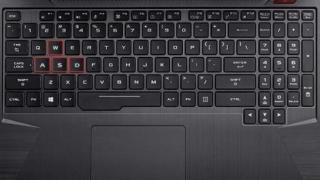 电脑右侧数字小键盘不能用怎么办？