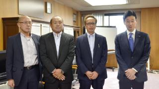 日本福岛一渔协负责人会见经产相，称强烈反对核污水排海