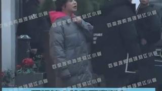 刘晓庆收工后遇前男友找上门 指挥保镖处理男方后坐车离开