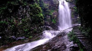 见山遇水 乡村旅游托起人们的诗和远方