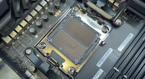 AMD Zen4神U锐龙7000X3D出现几起烧毁个案：CPU和主板双双阵亡