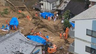 日本爱媛县松山市山体滑坡致3人死亡